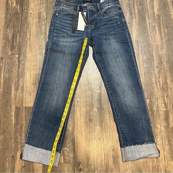 NWT Banana Republic Denim Girlfriend Mid Rise Jean Rolled Hem Size 28 - Picture 13 of 13